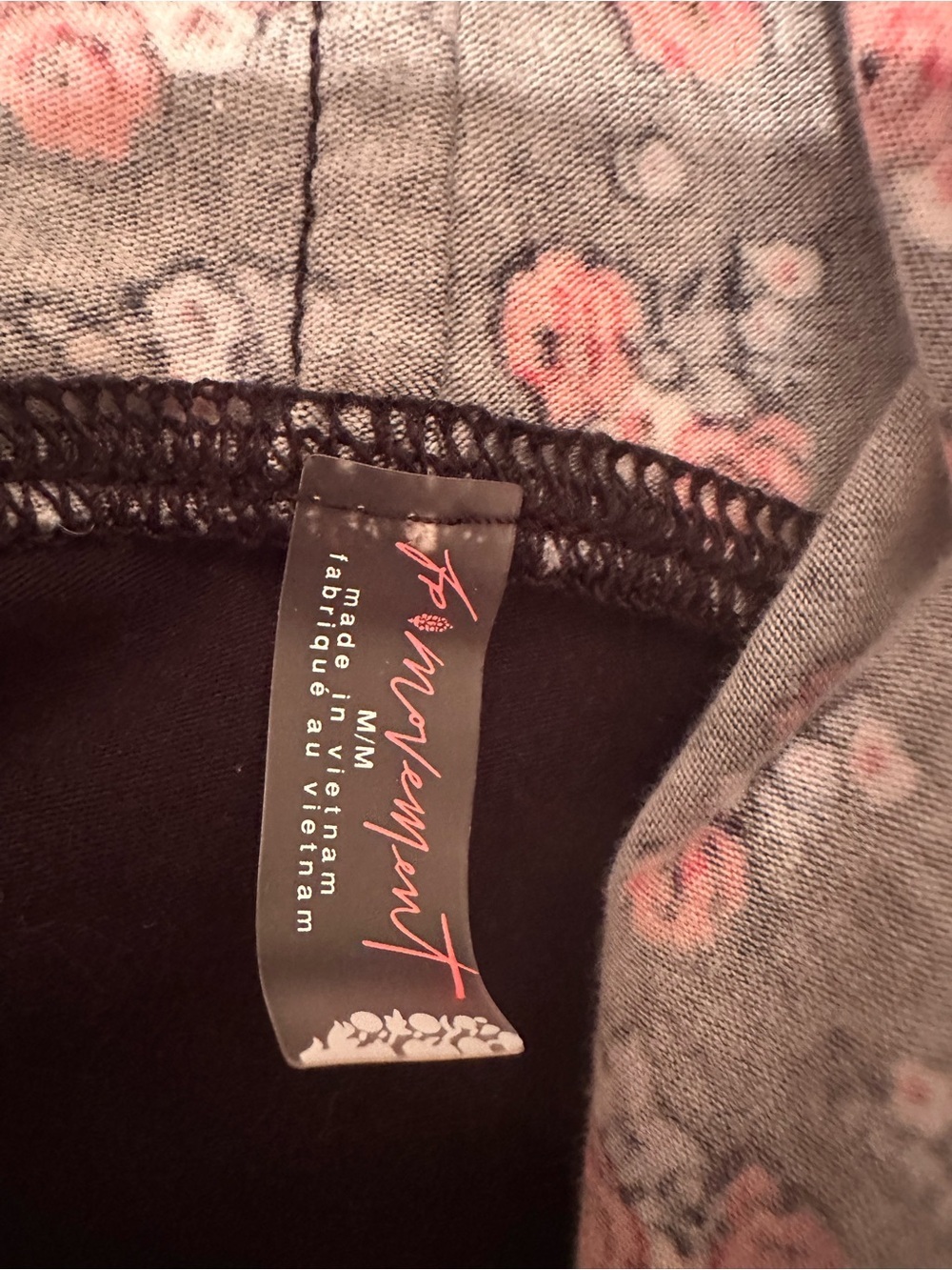 Free People Movement Hot Shot Hoodie Black Floral Oversized Comfy Sz M - Picture 6 of 13